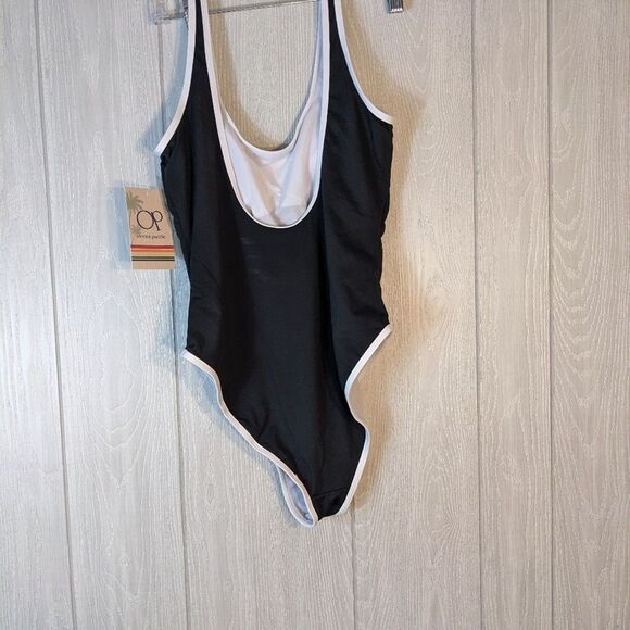 OP Ocean Pacific Scoop Neck One Piece Classic Swim Suit Black White SZ L NWT - Picture 7 of 8